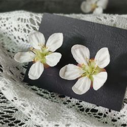 floral earrings with white apple tree flowers | polymer clay cute earrings with flower