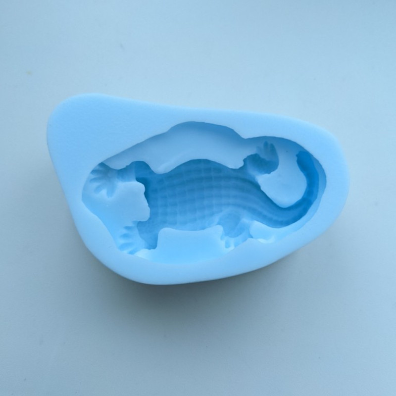Crocodile silicone mold