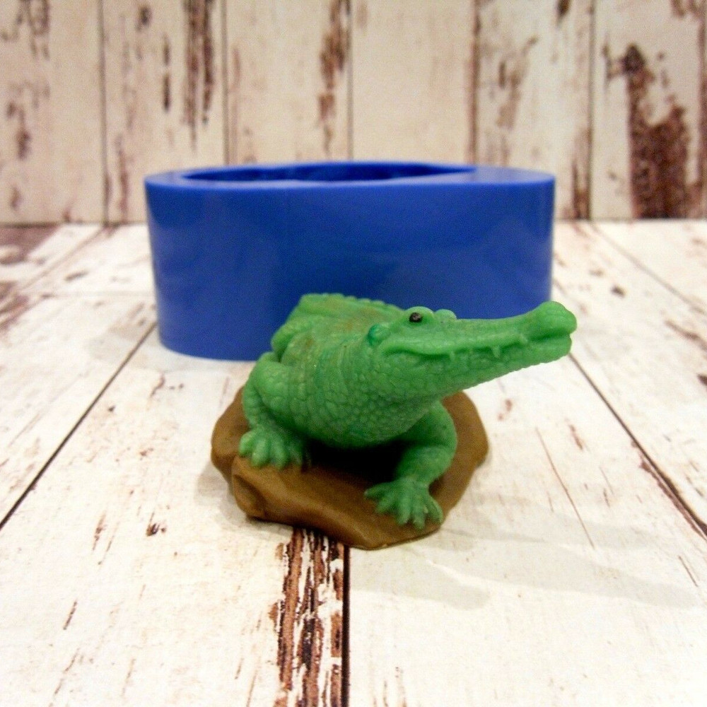 Crocodile soap and silicone mold