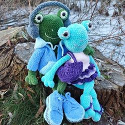 Crochet pattern Frog and crochet all clothes, amigurumi, instant download pdf, Big Frog Crochet Pattern, frog for a boy