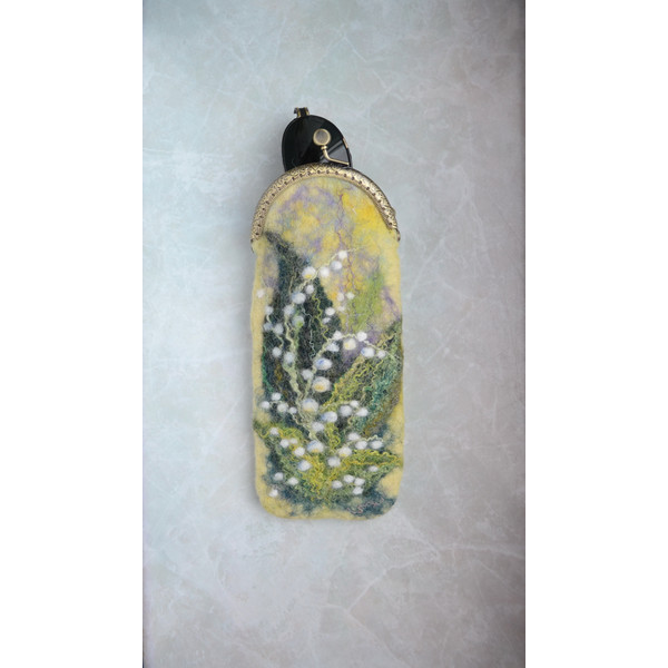 Yellow glasses case for women Lily of the valley (4).JPG