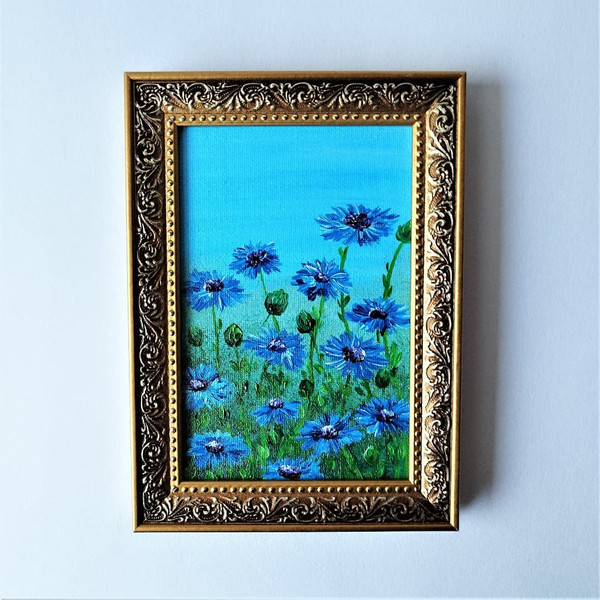 Acrylic-painting-field-flowers-cornflowers-small-wall-decor-gold-framed-artwork