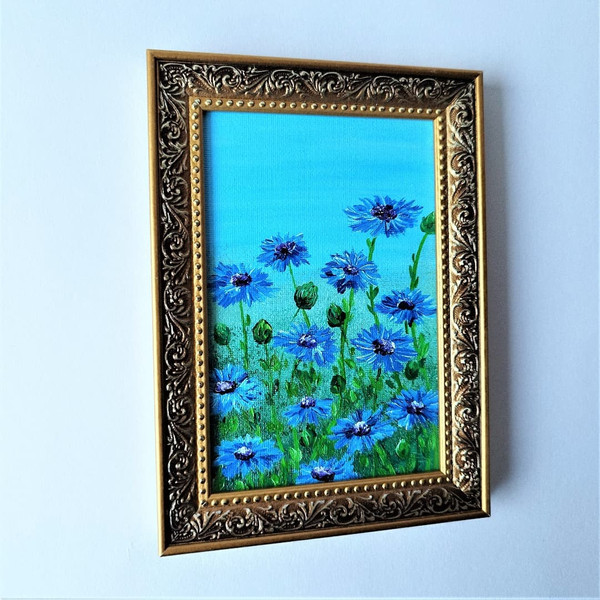 Palette-knife-painting-flowers-cornflowers-in-style-impasto-framed-art