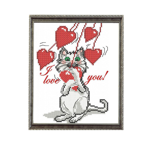 cat with a heart in a frame.jpg