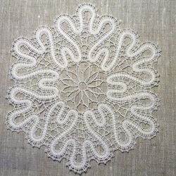 Bobbin Lace Souvenir Snowflake Hand made
