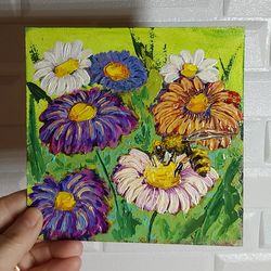 Original oil painting Daisies and a honey bee. hand painted small painting art 6" x 6"