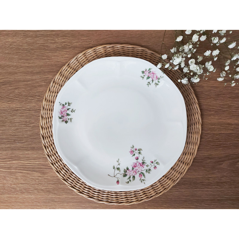 round wicker placemats