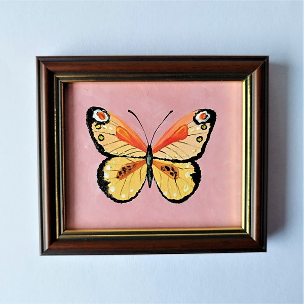 Impasto-art-mini-painting-yellow-butterfly-wall-decoration.jpg