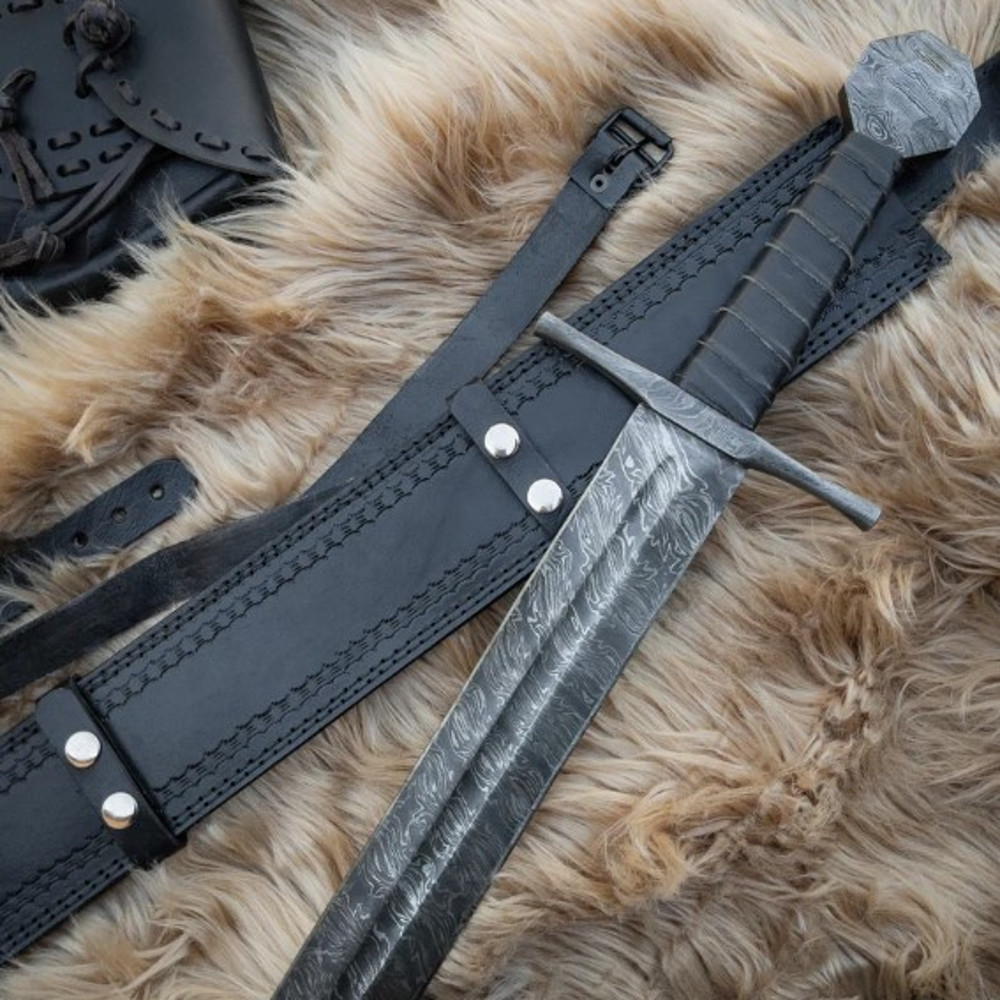 Damascus Steel Templar Style Arming Sword – Hand Forged Medieval Inspired Colle.jpg