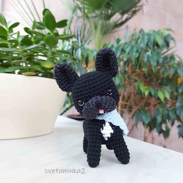 french-bulldog-crochet-pattern-amigurumi-dog.jpg