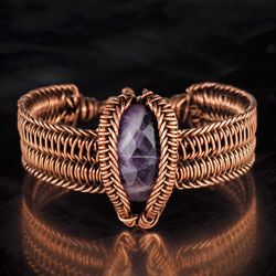 Natural faceted amethyst bracelet, Wire wrapped art copper bracelet for woman, Unique woven wire bracelet, Handmade