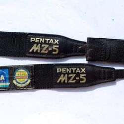 Pentax MZ-5 logo original genuine camera neck shoulder strap with case