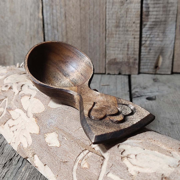 Handmade-wooden-measuring-scoop.jpg