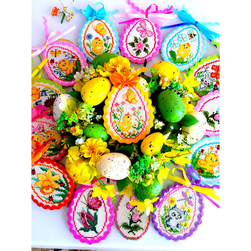 Easter egg composition 1.jpg