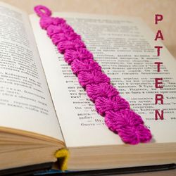 Bookmark heart crochet Gift Valentines Day - Crochet bookmark tutorial - Gift for book lovers