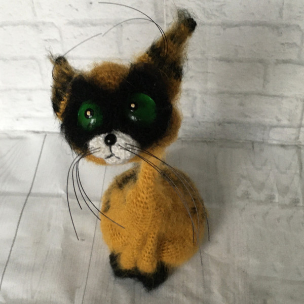 crochet kitten