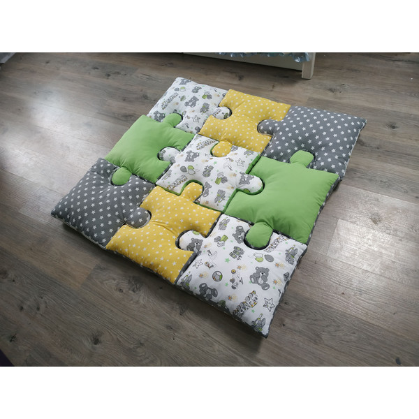 puzzle pillow play mat.jpg