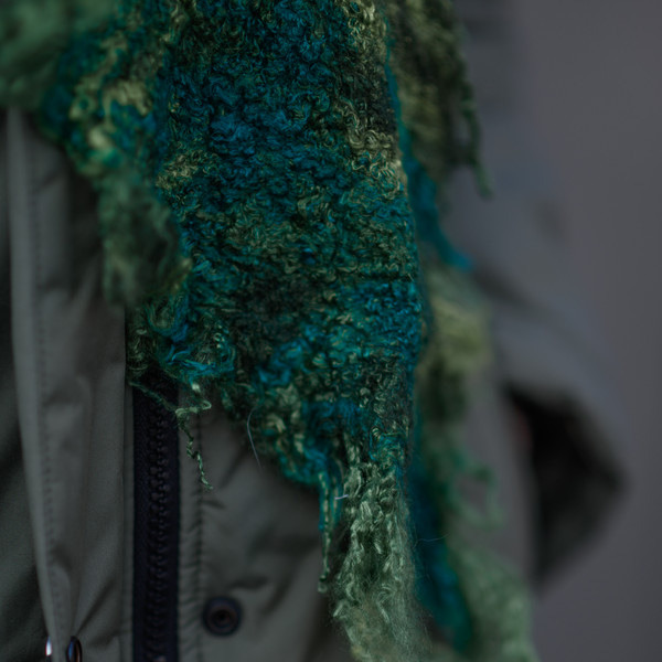 panama-scarf-green-trendy-wool-OOAK-handmade-2023-gift-present-fashion-trend 7.jpg