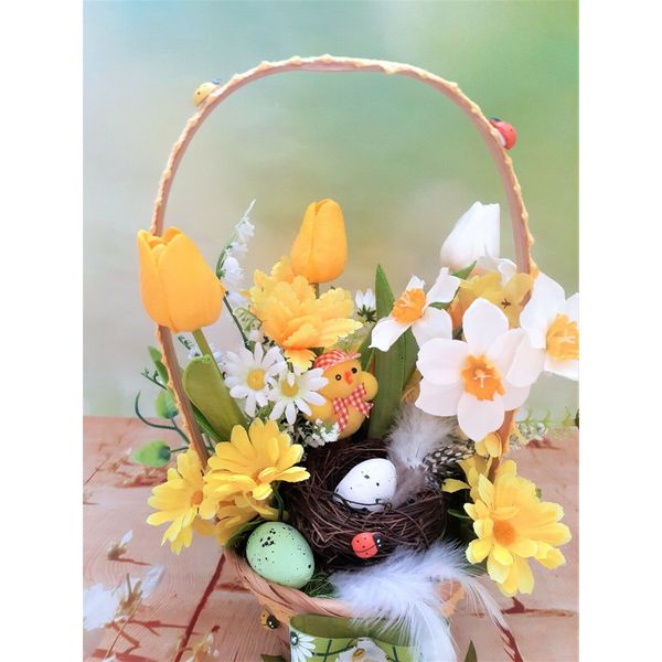 easter-flower-basket-arrangement-4.jpg
