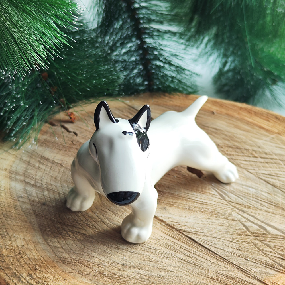 figurine funny bull terrier