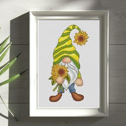 Sunflower gnome cross stitch pattern PDF, summer gnome, sunflower cross stitch, summer cross stitch
