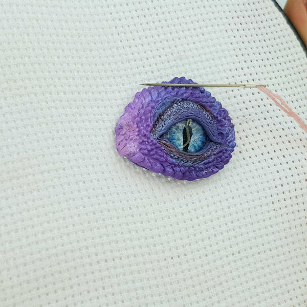 Purple Dragon Eye Needle Minder Magnet for Cross Stitch Gif 2 (1).jpg
