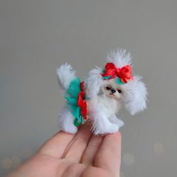 Miniature dog - white puppy maltese. Dollhouse miniatures - cute toy for doll (Blythe and other) Realisric animals