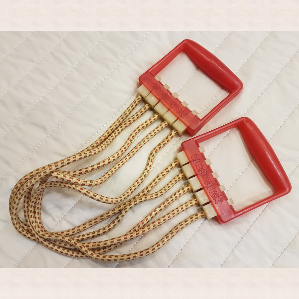 6 Vintage USSR chest arm expander SPORTTEK 1980s.jpg