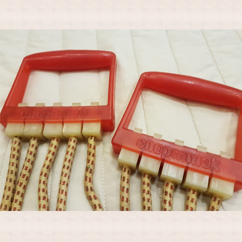 7 Vintage USSR chest arm expander SPORTTEK 1980s.jpg