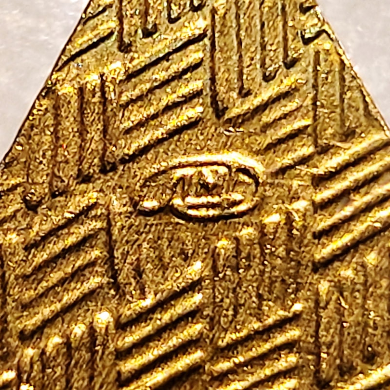 9 Soviet Russian sign Technical Institute University Graduation Badge Enamel USSR 1970s.jpg