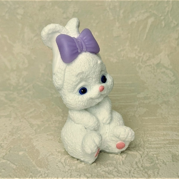 428-3 Bunny with a bow.jpg