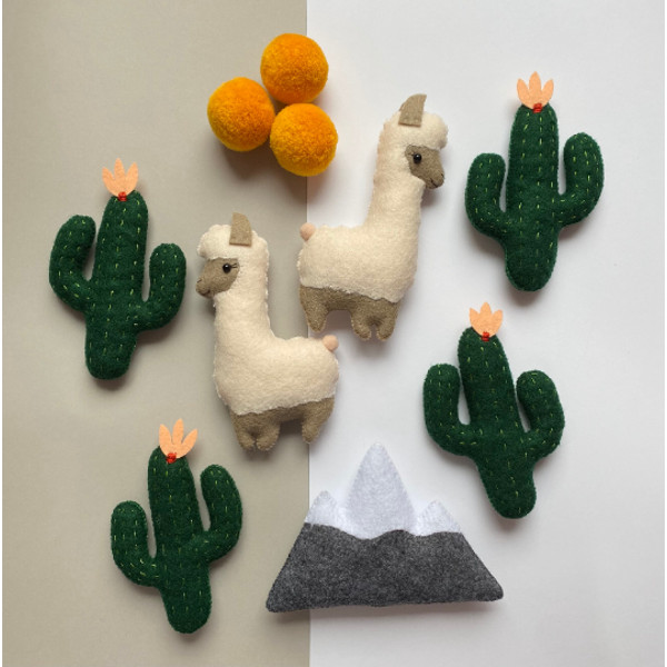 craft llama cactus.png