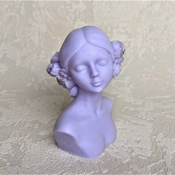 Lady with flowers in her hair - silicone mold