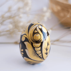 Painted wooden eggs golden flower Russian Khokhloma Easter egg Keepsake Easter basket filler Easter gift Slavic folk art