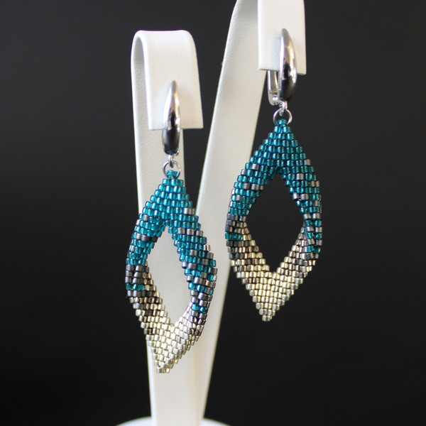 Handmade-earrings-for-women.jpg