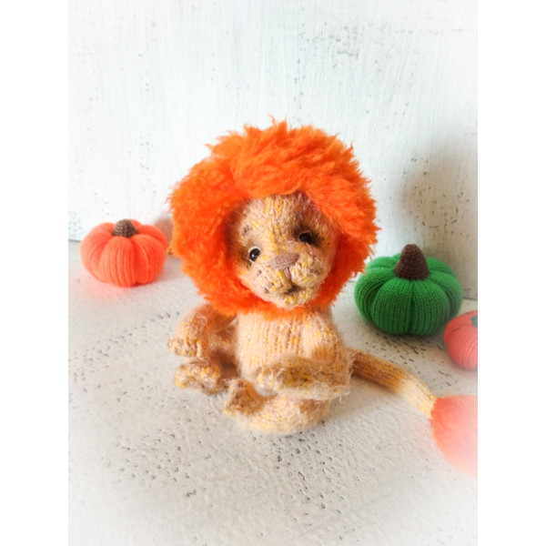 lion toy plush
