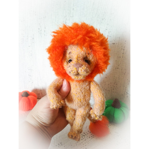 kids toy lion