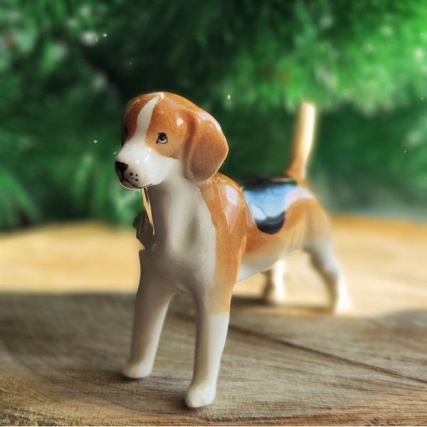 figurine american foxhound