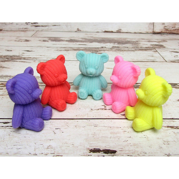 5 little teddy bear soaps