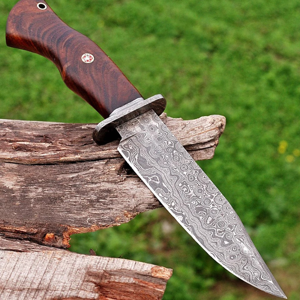 Running Free Damascus Steel Outdoor Knife reviews.jpg