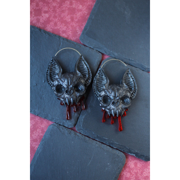 creepy-gargoyle-earrings.jpg