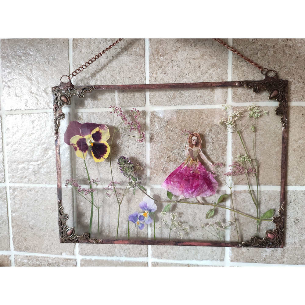 Fairy-stained-glass-Pressed Flower-in-glass-DIY-Vintage-frame-Flower-Fairy-art-2.jpg