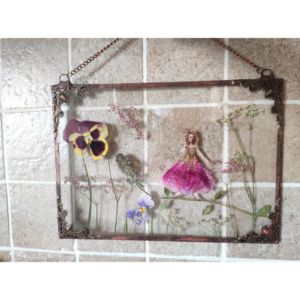 Fairy-stained-glass-Pressed Flower-in-glass-DIY-Vintage-frame-Flower-Fairy-art-2.jpg