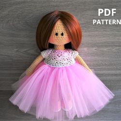 Crochet doll dress, crochet doll pattern, amigurumi doll