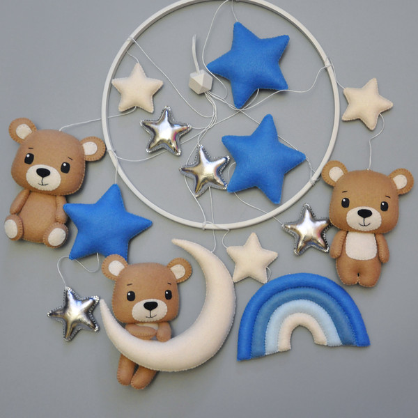 baby mobile with felt bears