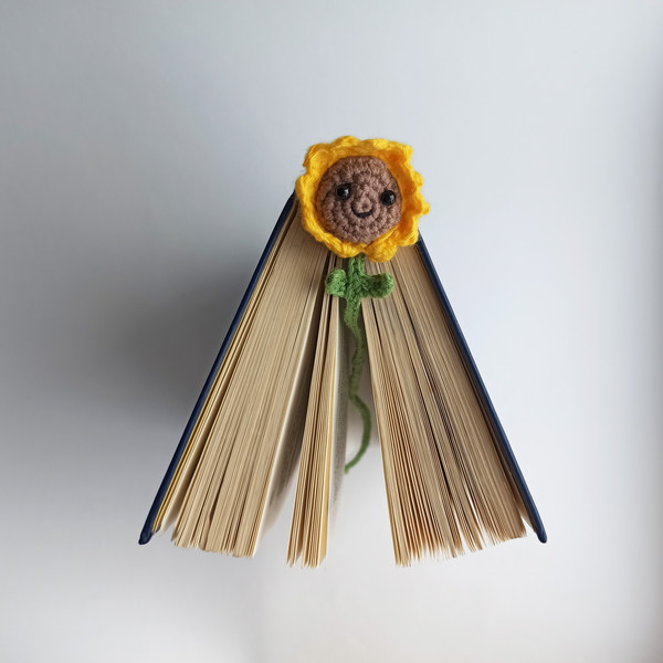 Sunflower bookmark in book 2.jpg