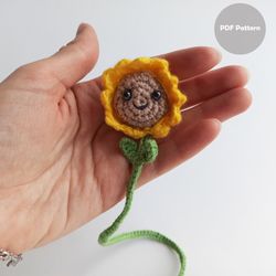 Crochet Sunflower Bookmark Pattern - Crochet Bookmark - Flower Bookmark Pattern - PDF Bookmark