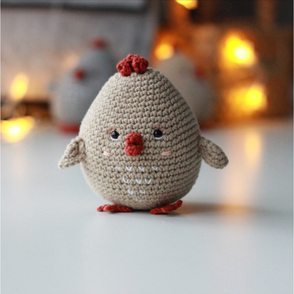 Amigurumi crochet chicken bird