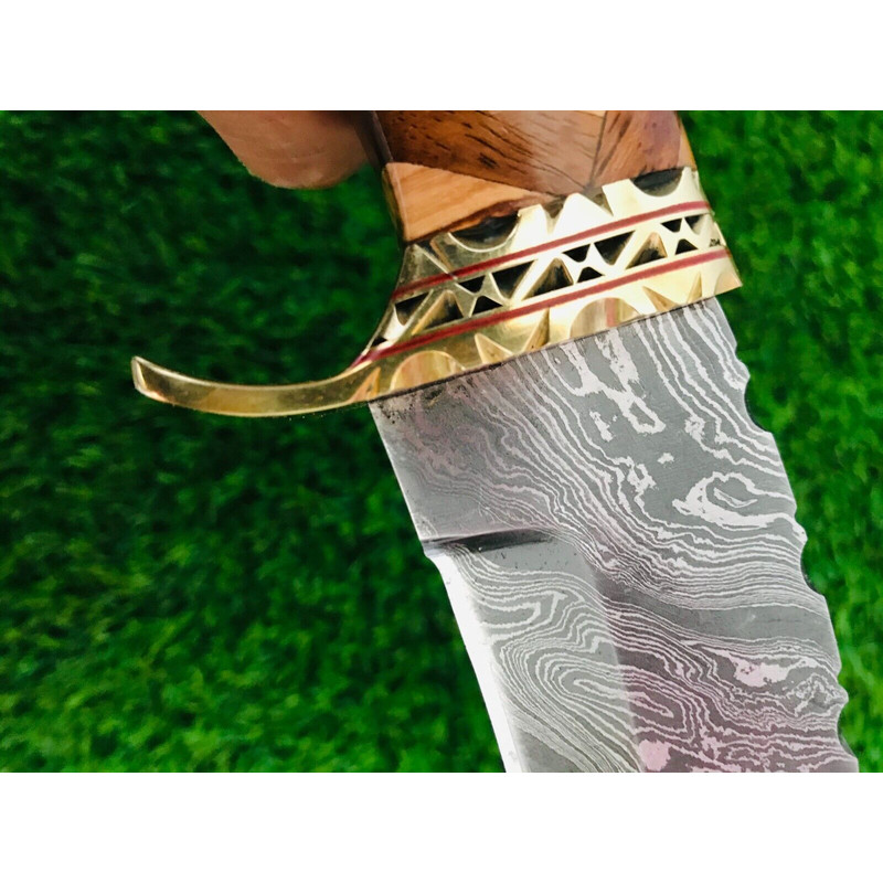 Custom Handmade Damascus Steel Hunting Bowie knife, Battle Ready Gift for Him 4.jpg