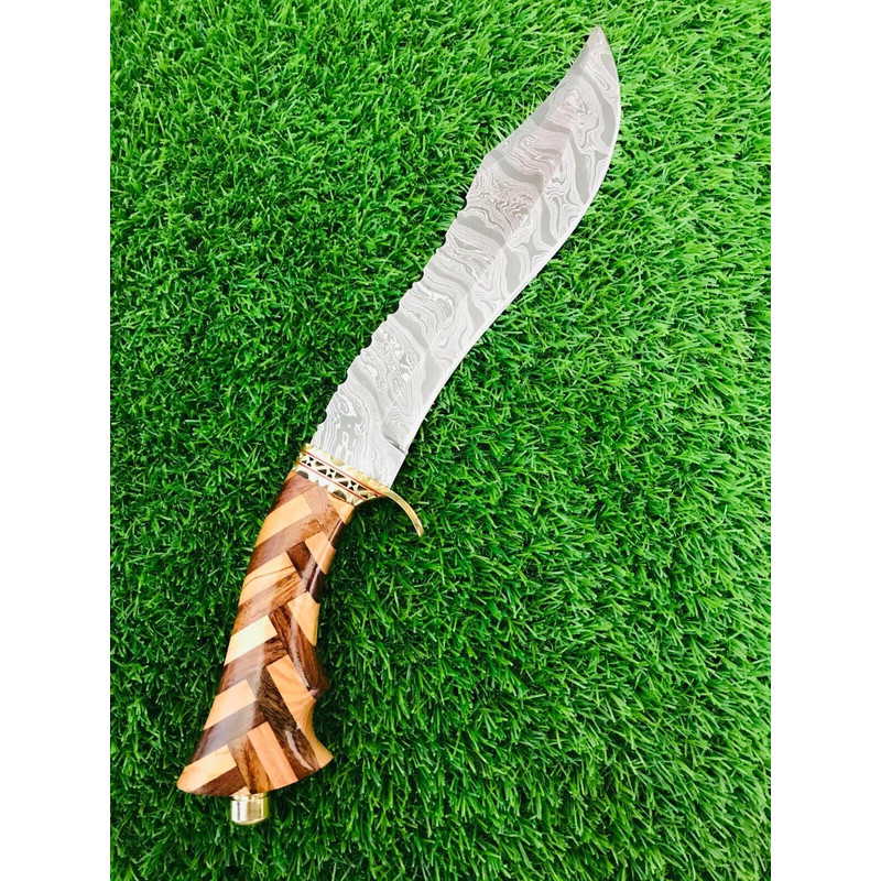 Custom Handmade Damascus Steel Hunting Bowie knife, Battle Ready Gift for Him 6.jpg